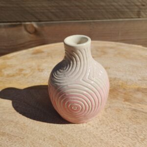 Mini vase en grès rose